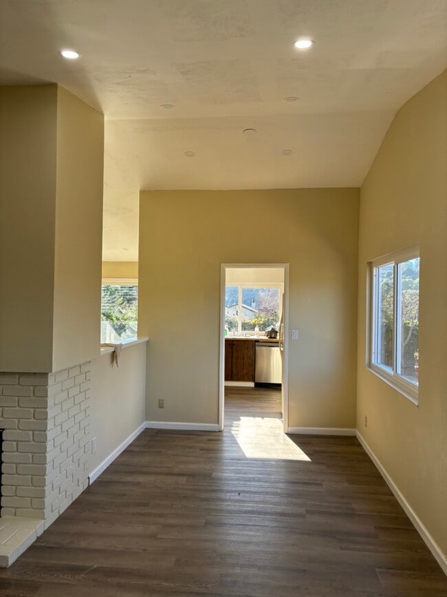 Building Photo - 3238 Colusa St