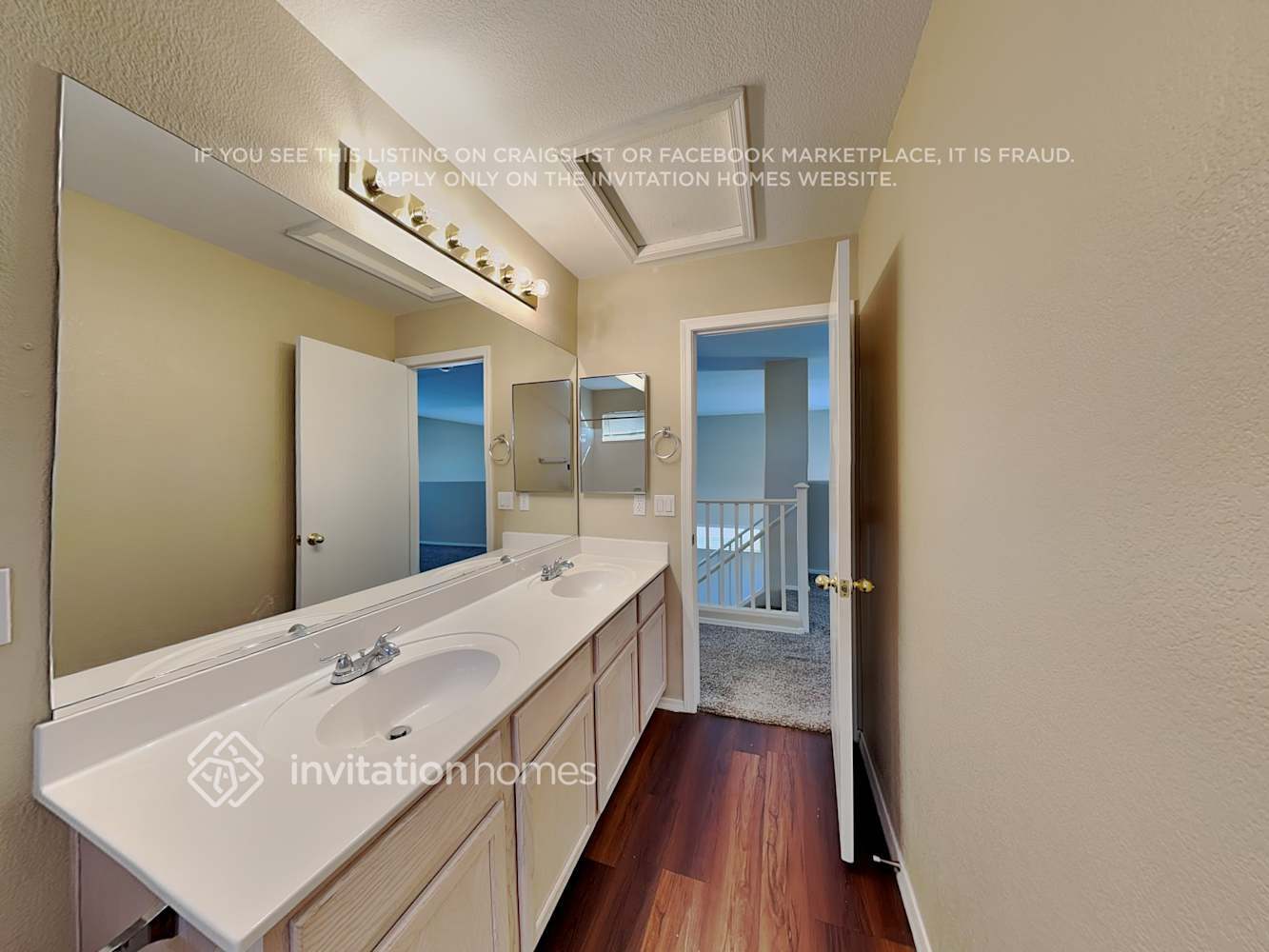 Building Photo - 3844 W Fallen Leaf Ln