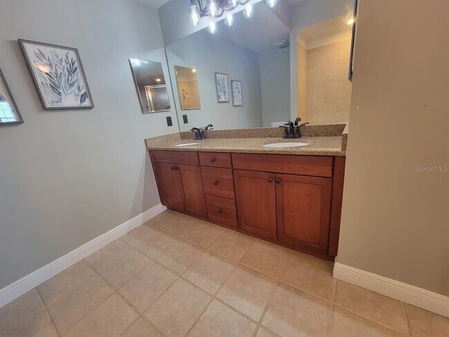 Building Photo - 5114 Melbourne St