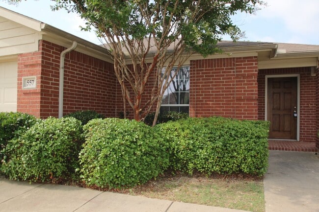 Building Photo - Coming Soon in Haslet | 3BR/2BA with 2-Car Garage, Private Yard & Easy Access to 287 & I-35
