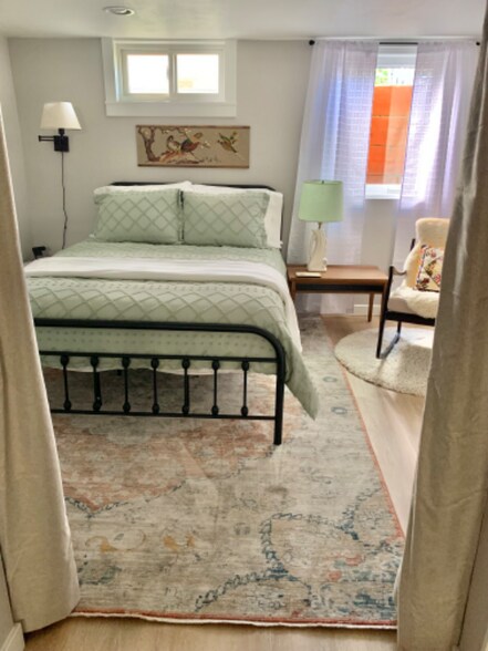 Building Photo - 1008 Princeton Ave