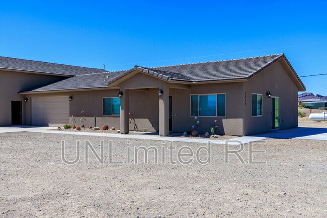 Building Photo - 7756 Sierra Vista Dr