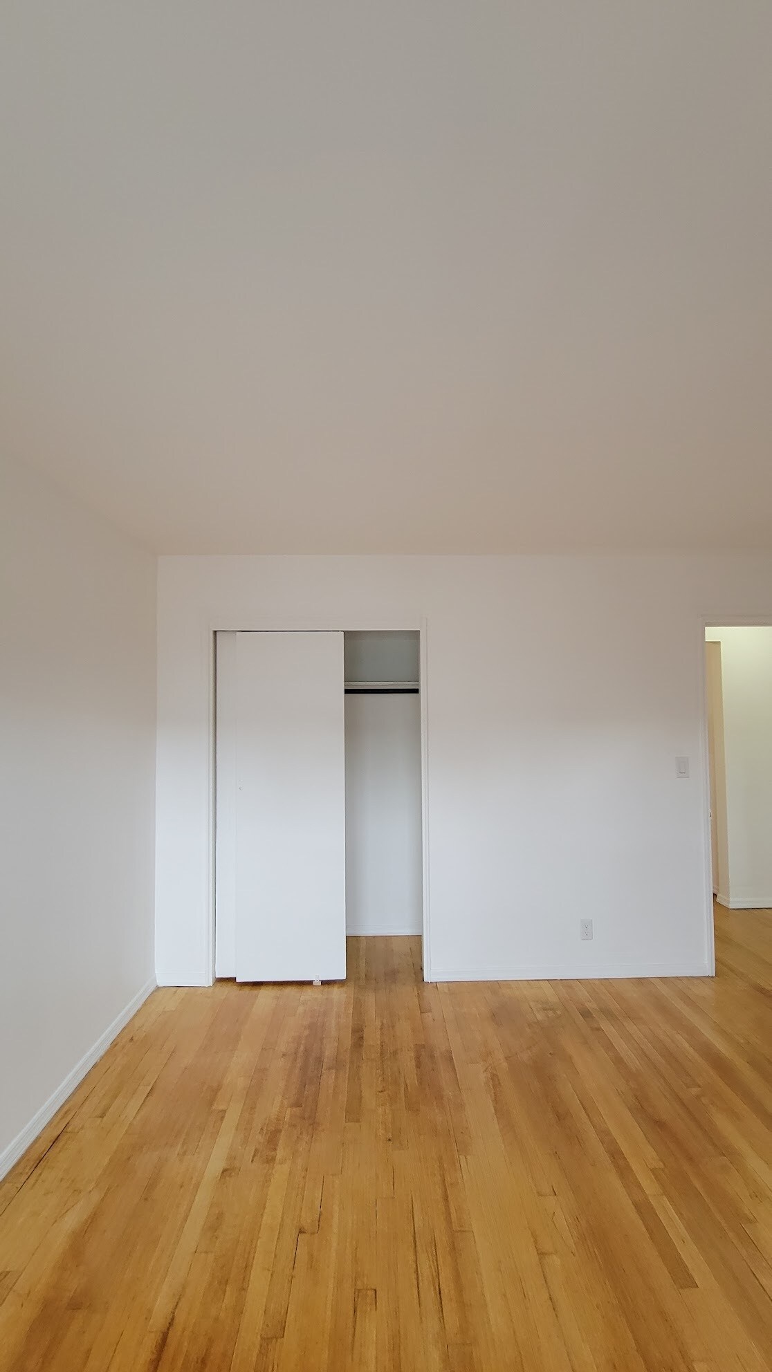 Building Photo - 204 Woodcliff Ave