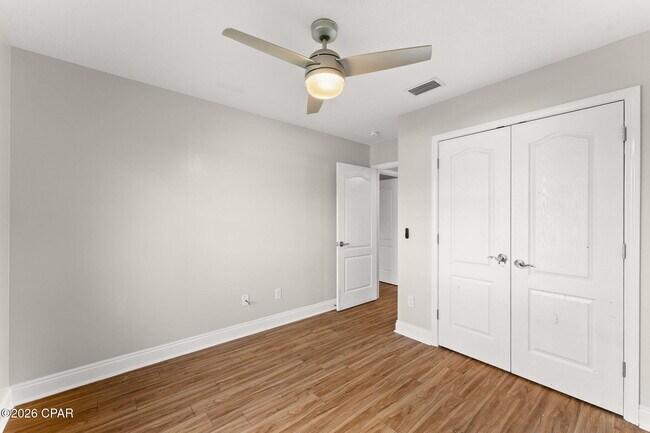 Building Photo - 702 Michigan Ave