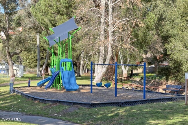 Building Photo - 1504 Covington Ave