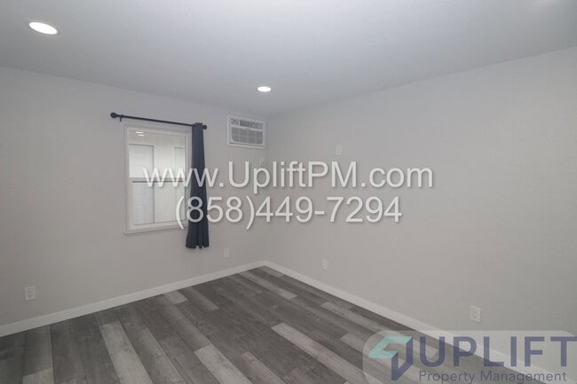 Building Photo - 4167 Wightman St