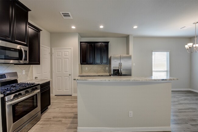 Building Photo - 6544 Castle Loch Ct