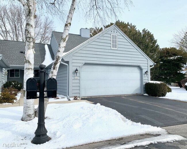 Primary Photo - 3 br, 3 bath Townhome - 2314 W Bancroft Ct