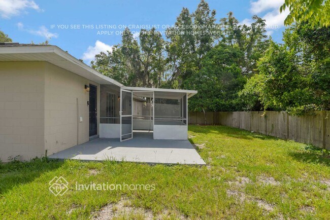 Building Photo - 4668 Donovan St