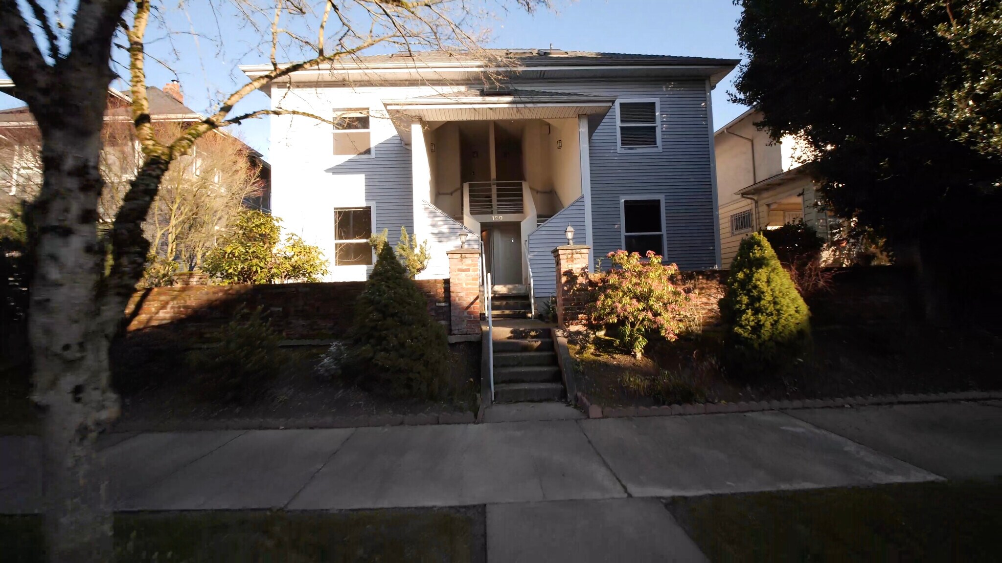 Front Exterior - 120 29th Ave