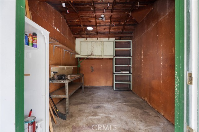 Building Photo - 270 S 1st Ave