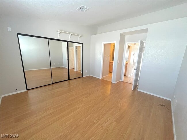 Building Photo - 6250 W Flamingo Rd