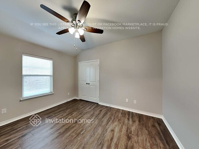 Building Photo - 137 Acadia Ln