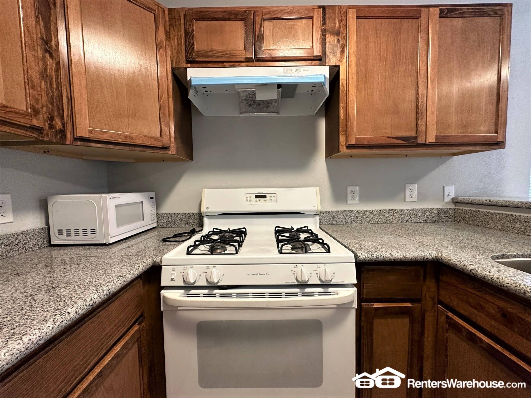 Building Photo - 7732 Sign St