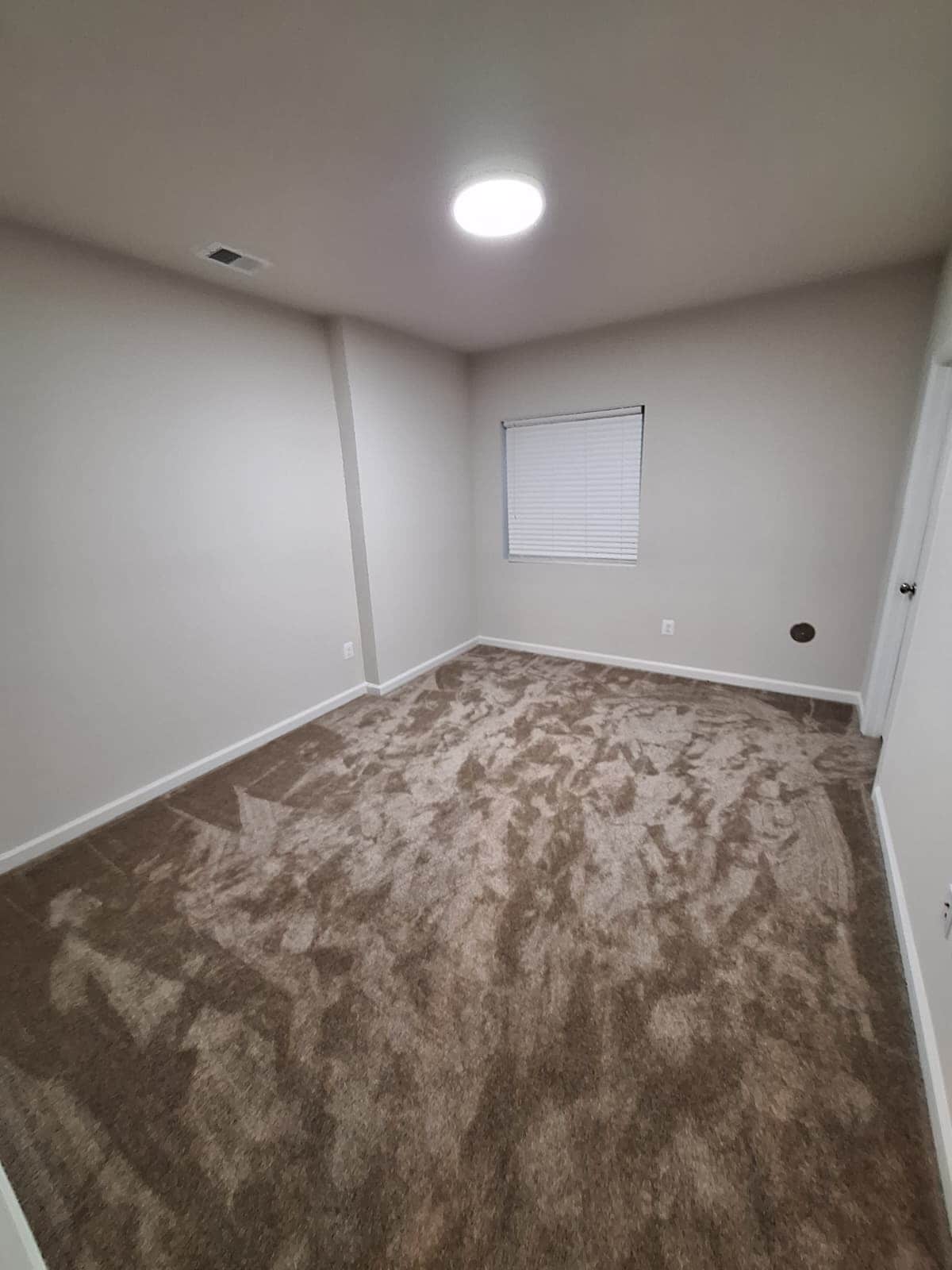 Building Photo - 9875 Selkie Ln