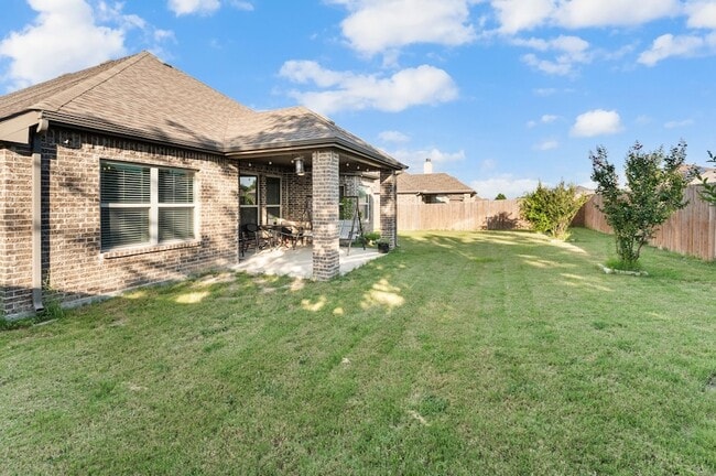 Building Photo - 307 Acadia Ln