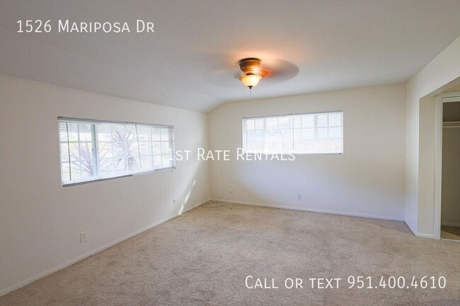 Building Photo - 1526 Mariposa Dr