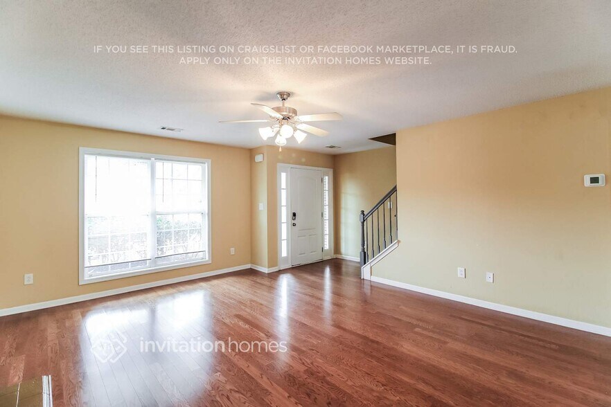 Building Photo - 3012 Newtons Crest Cir