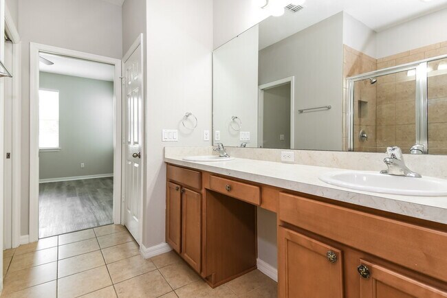 Building Photo - 1109 Atlantic Ave