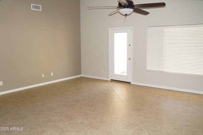 Building Photo - 3418 W Adobe Dam Rd