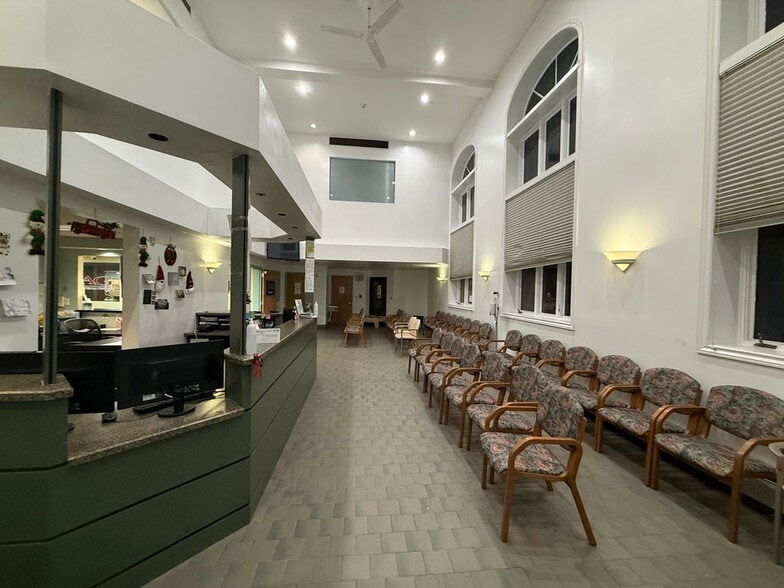 Building Photo - 9020 5th Ave