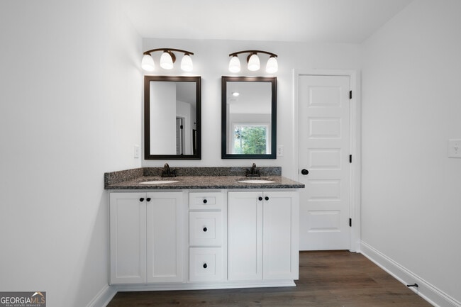 Building Photo - 21 Jamie Dr