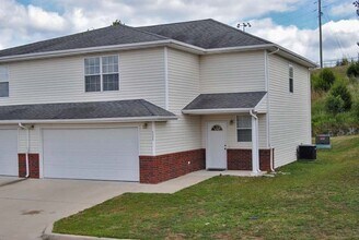 Building Photo - Available July 18th