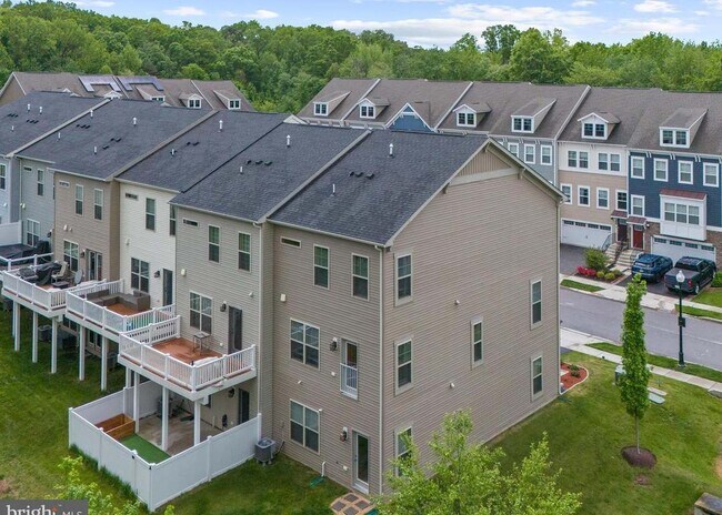 Building Photo - 1026 Edenberry Way