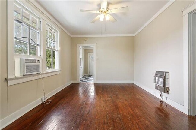 Building Photo - fst2315