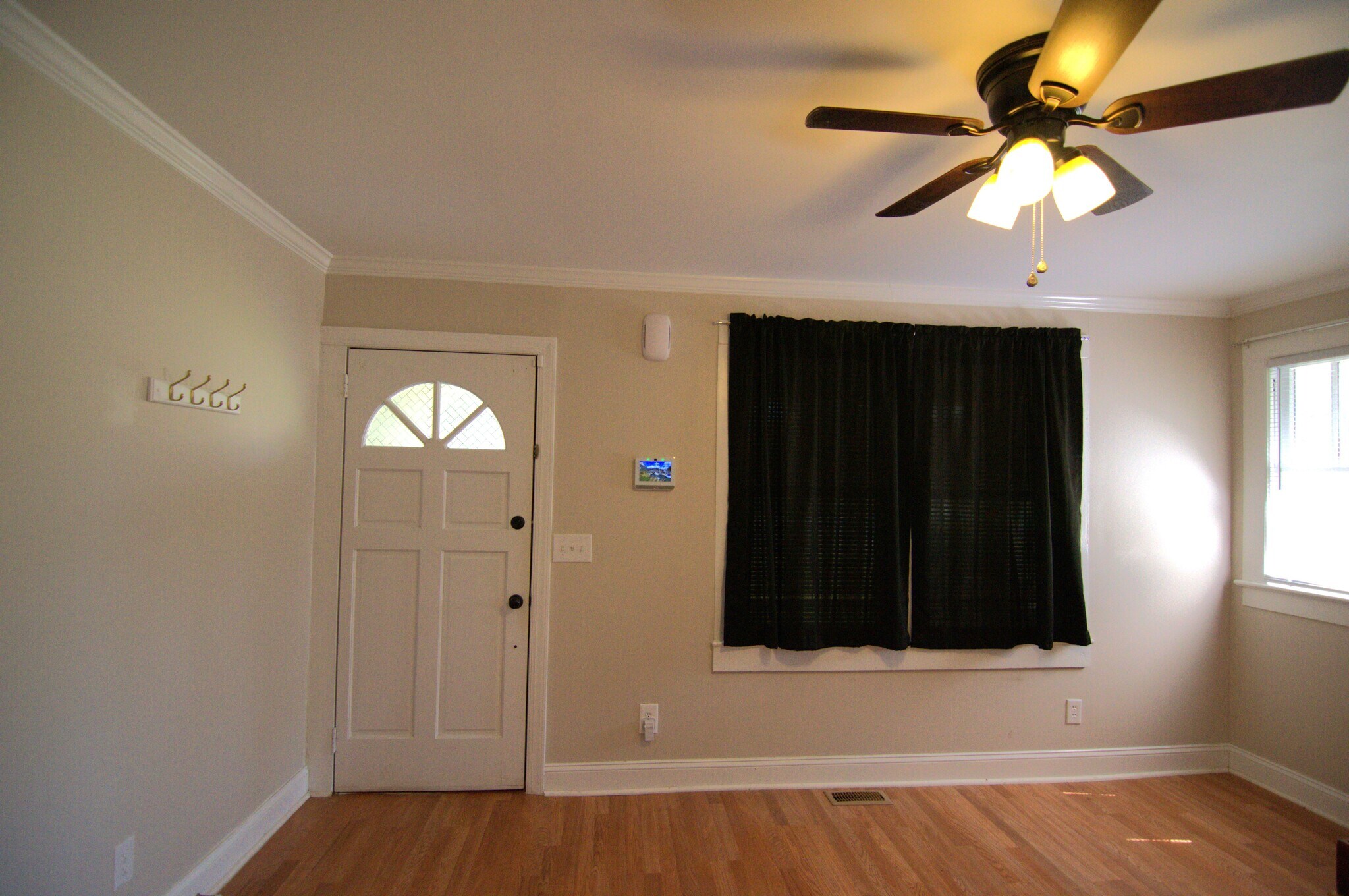 Building Photo - 524 S Confederate Ave