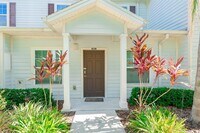 Building Photo - 8964 Silver Pl