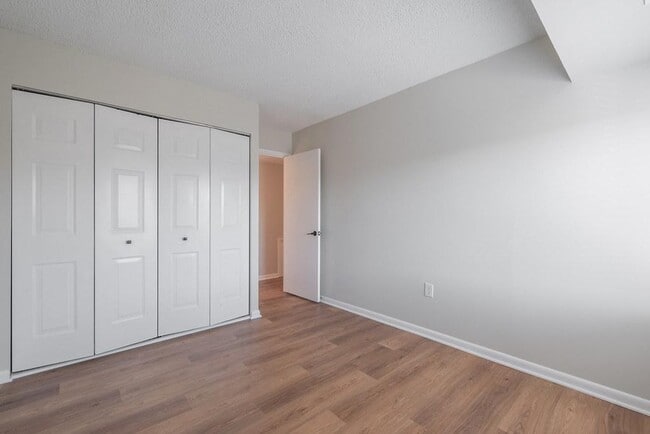 Building Photo - 1509 Regency Woods Rd