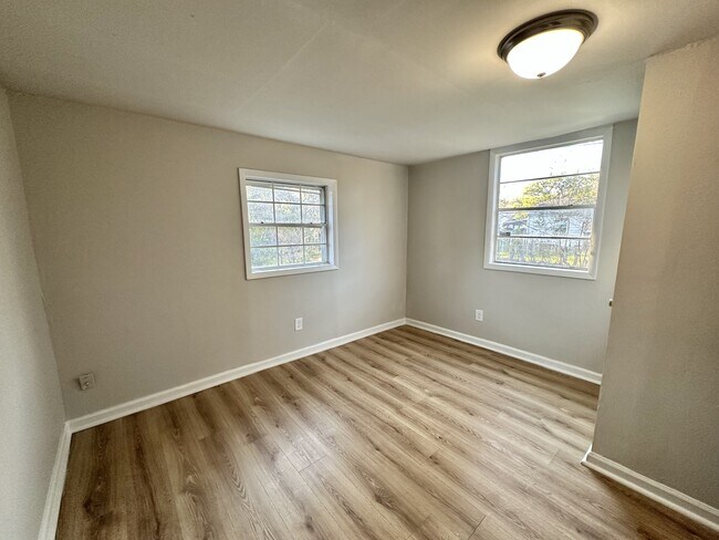 Building Photo - 1376 Creel Ct