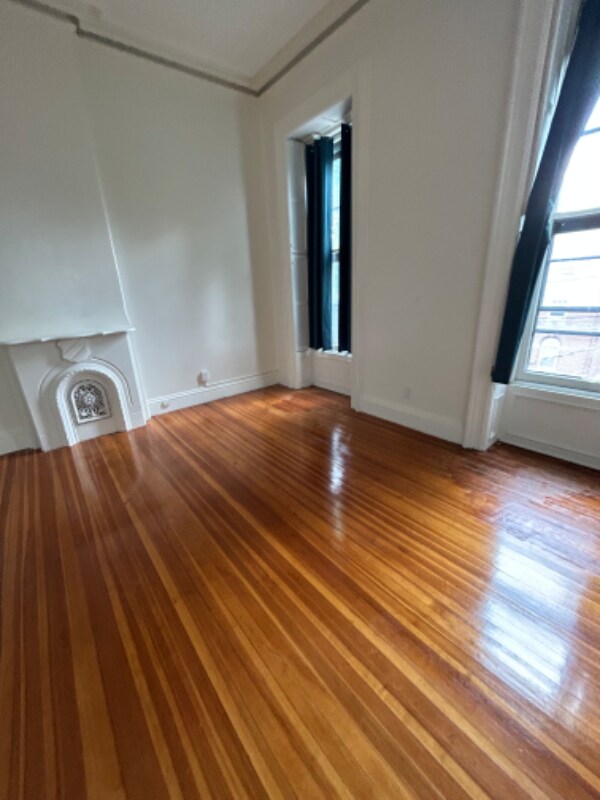 Building Photo - 111 Union St