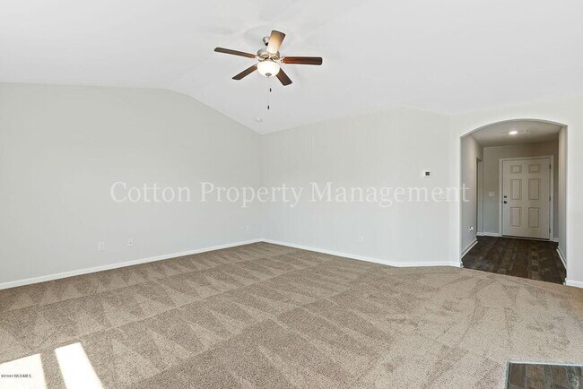 Building Photo - 7216 Brittany Pointer Ct