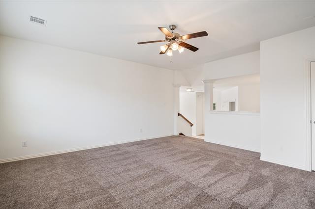 Building Photo - 546 El Camino Dr