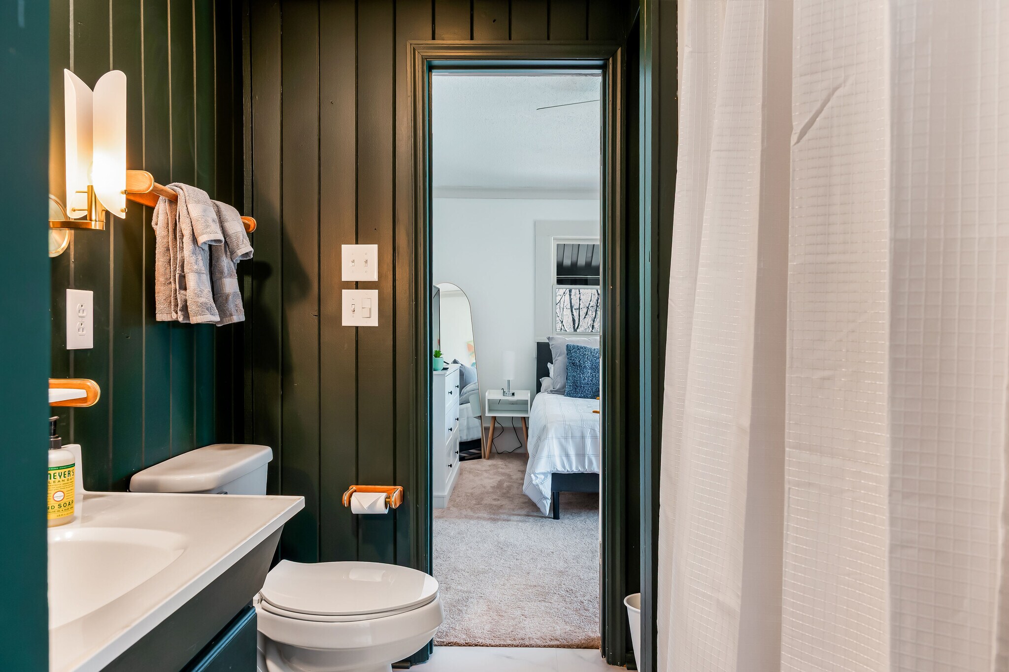 Building Photo - 323 Poplar Hill Ln