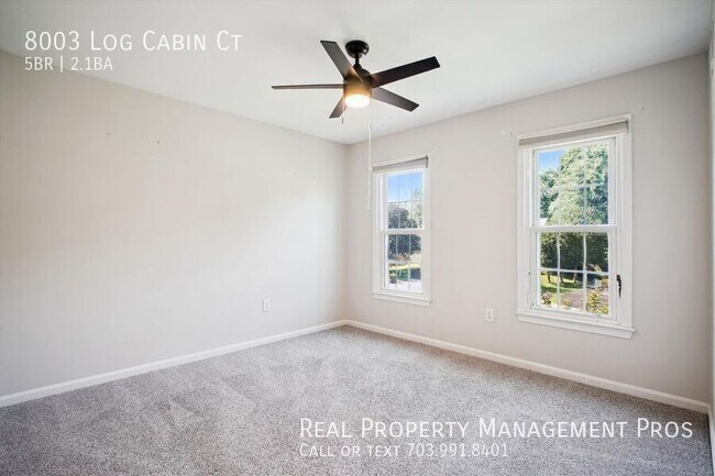 Building Photo - 8003 Log Cabin Ct