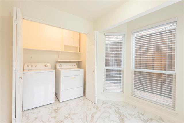 Building Photo - 4080 Windhaven Ln