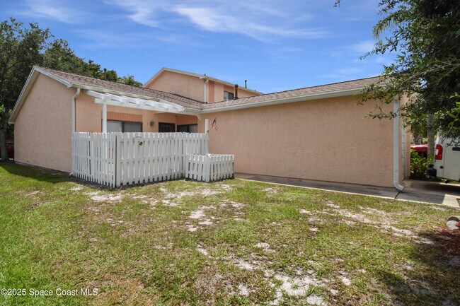 Primary Photo - 171 Bluefish Pl