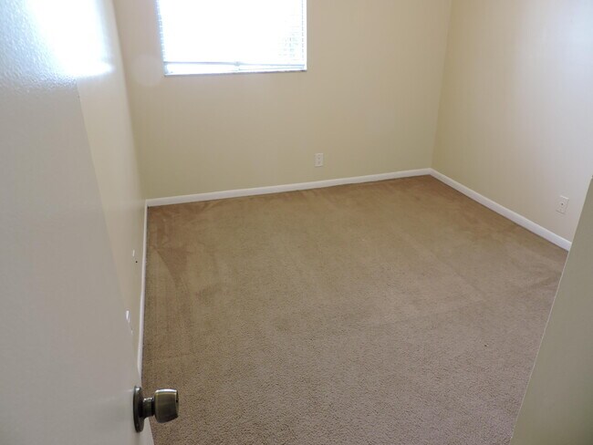 Building Photo - 6239 Riverwalk Ln