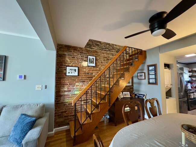 Building Photo - Charming 2 Bedroom/1 Bathroom Townhome with In-Unit Laundry in Ridgley's Delight, MD!