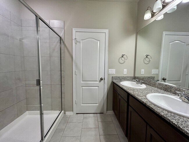 Building Photo - 12626 Alta Vista