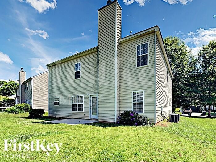 Building Photo - 5718 Parkstone Drive