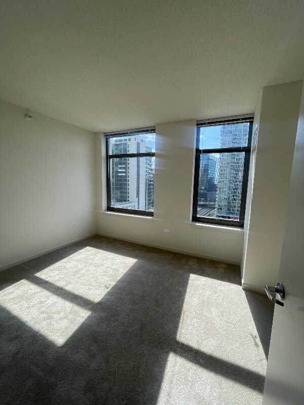 Building Photo - 360 N Jefferson St