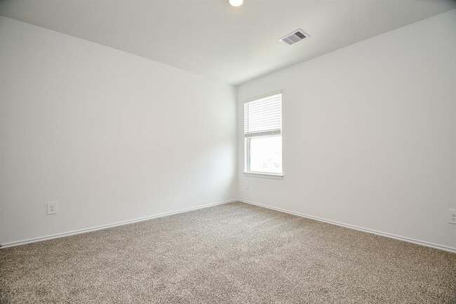Building Photo - 6023 Ginevra Summers Dr