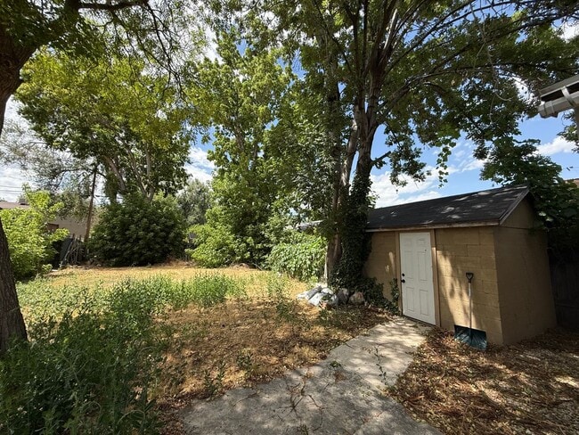Building Photo - Coming Soon! Updated 2-Bedroom Home in Millcreek!