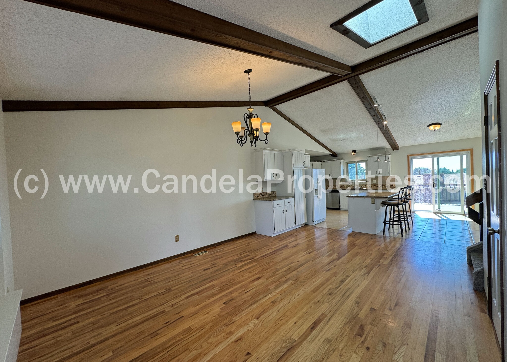 Building Photo - 5615 Country Heights Dr