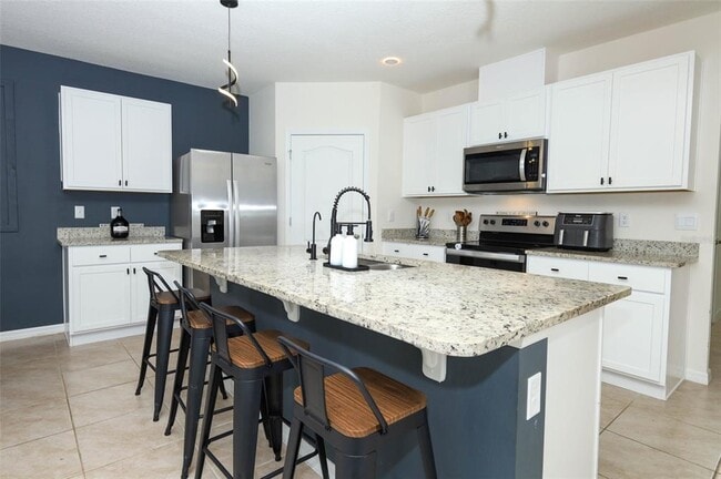 Building Photo - 33417 Affirmed Wy