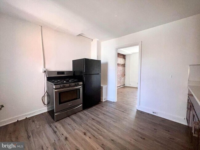 Building Photo - 1249 Shackamaxon St